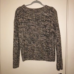 WINDSOR SWEATER. BRAND NEW WITHOUT TAGS